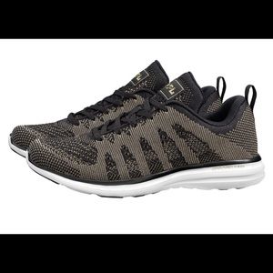 APL Women’s Running Shoe Techloom Pro